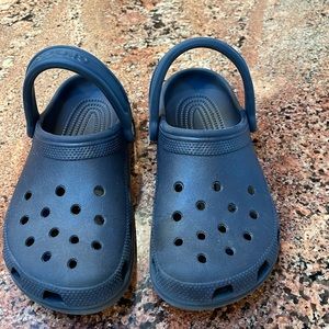 Navy Blue Crocs W7 M5.